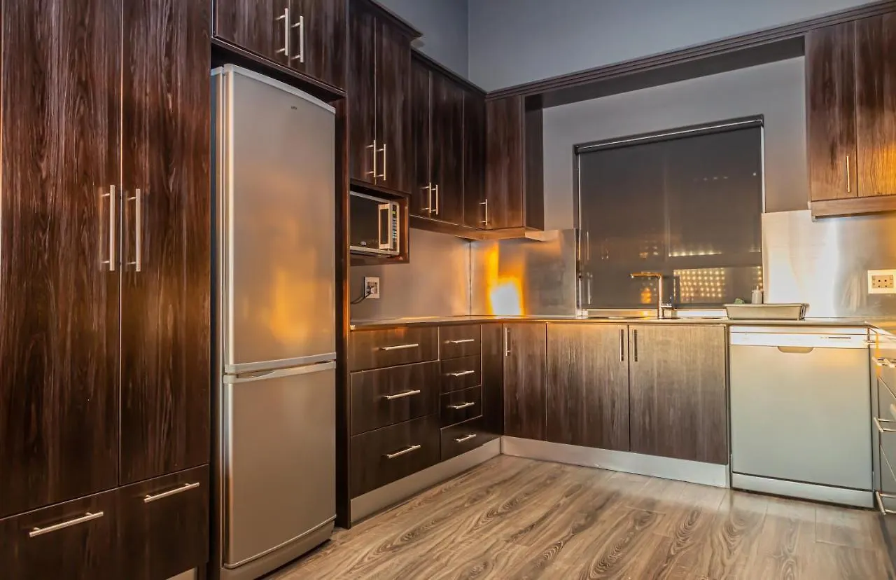 Spacious Luxury 3 Bedroom Apartment B401 Sea Spray Cape Town