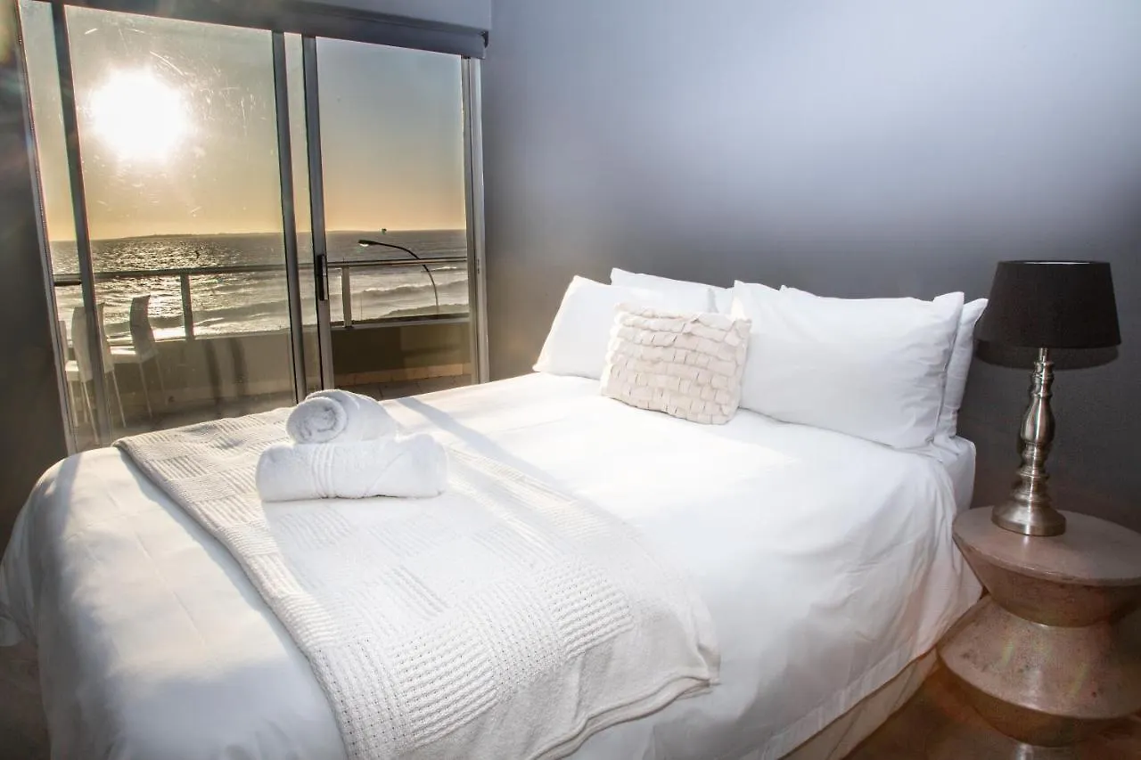 Spacious Luxury 3 Bedroom Apartment B401 Sea Spray Cape Town