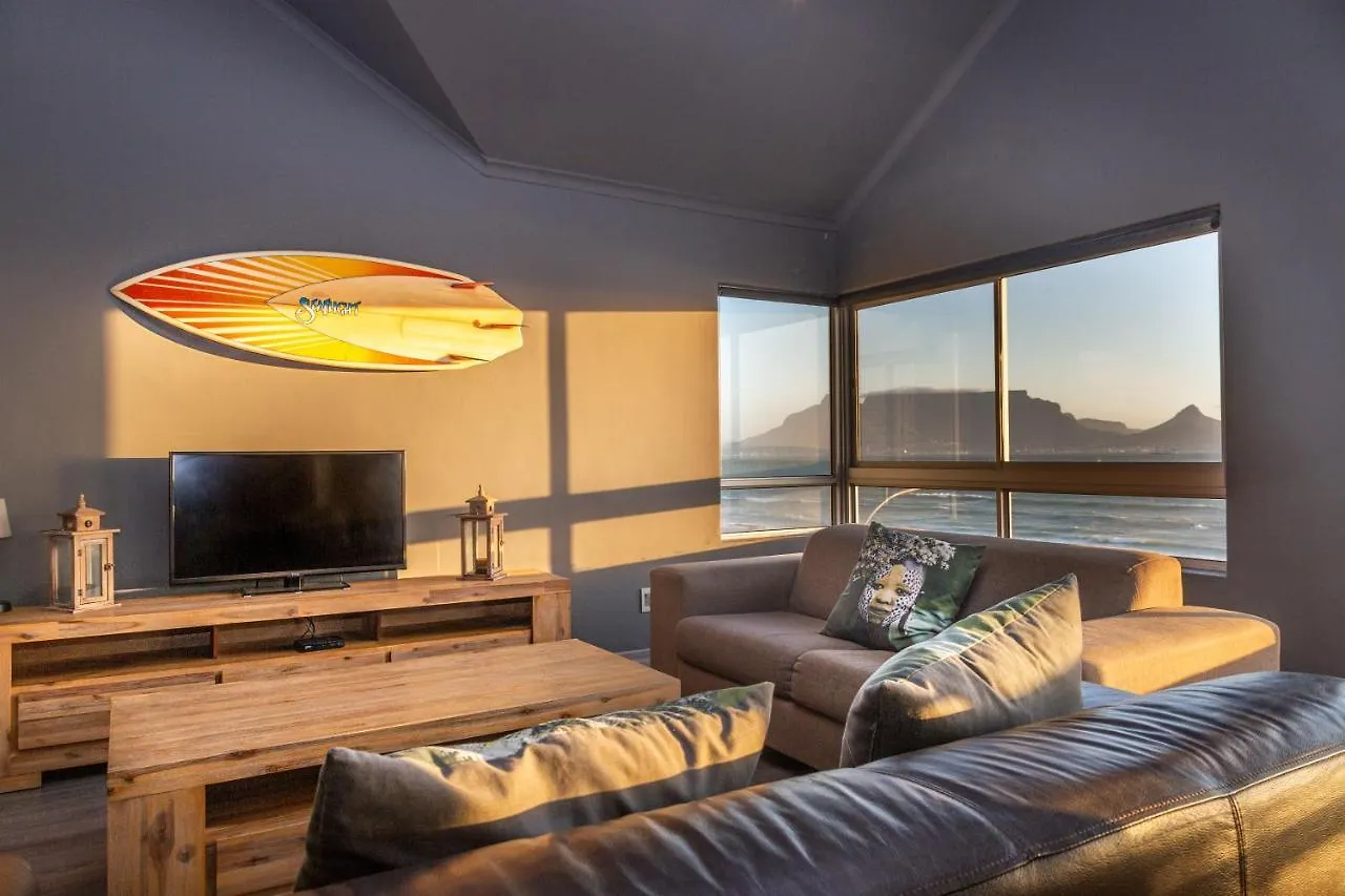 Spacious Luxury 3 Bedroom Apartment B401 Sea Spray Cape Town 0*,  South Africa