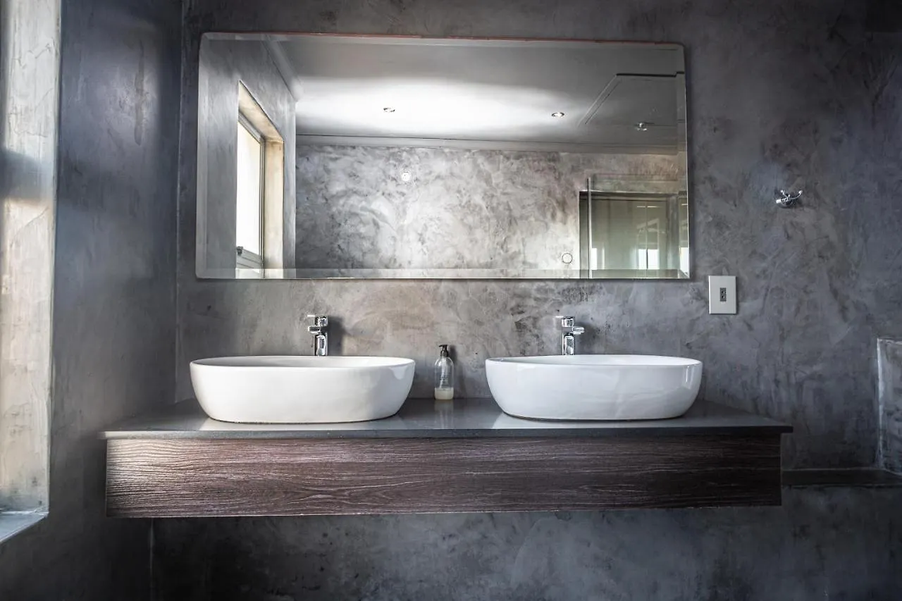 Spacious Luxury 3 Bedroom Apartment B401 Sea Spray Cape Town