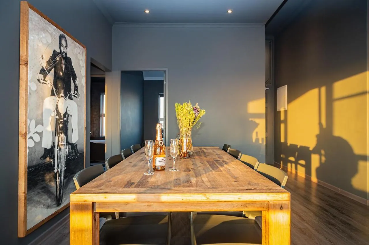 Spacious Luxury 3 Bedroom Apartment B401 Sea Spray Cape Town