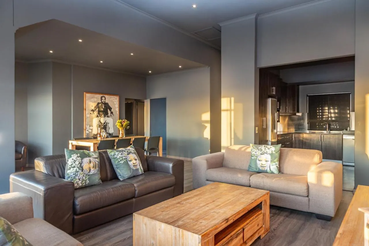Spacious Luxury 3 Bedroom Apartment B401 Sea Spray Cape Town